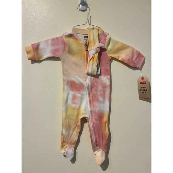 NWT Levi's 2-Piece Pink Tie Dye Sleeper & Headband Outfit - 6M - Picture 1 of 3